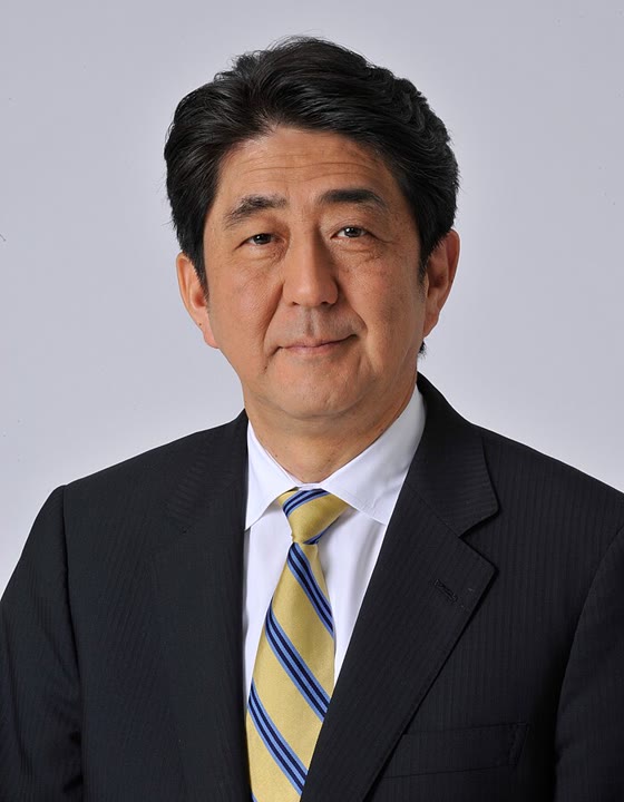 安倍晋三の肖像